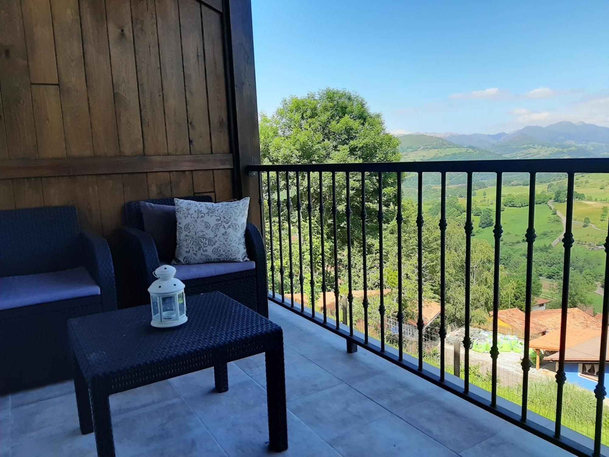 Apartamentos El Llanin Onís Pokoj fotografie