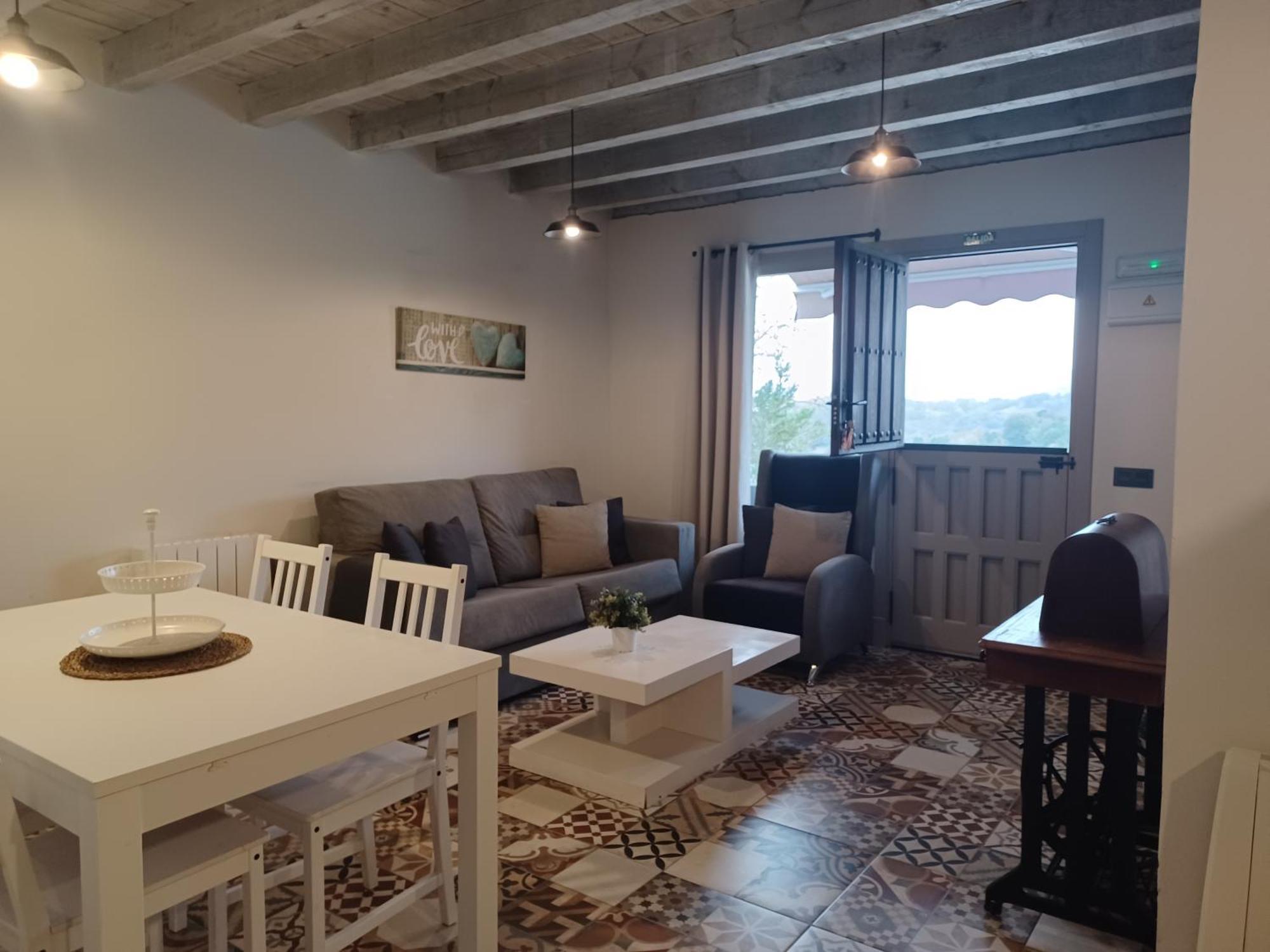 Apartamentos El Llanin Onís Pokoj fotografie